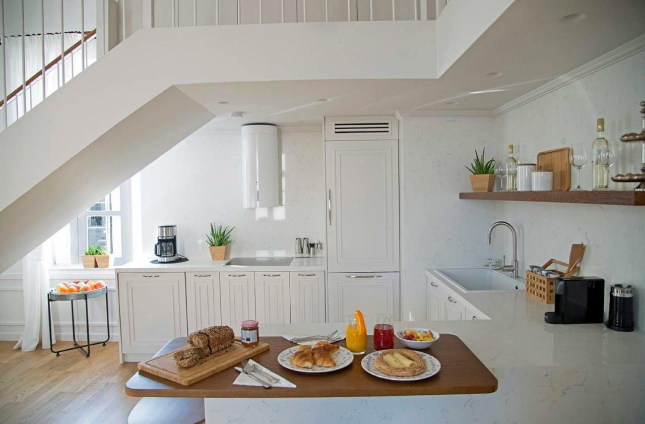 Four Streets Athens - Luxury Suites Apartments In Афины Экстерьер фото