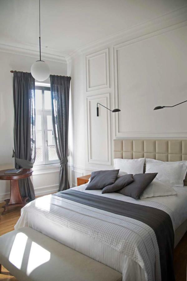 Four Streets Athens - Luxury Suites Apartments In Афины Экстерьер фото