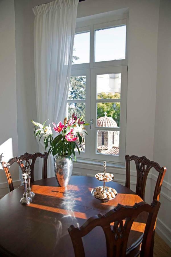 Four Streets Athens - Luxury Suites Apartments In Афины Экстерьер фото