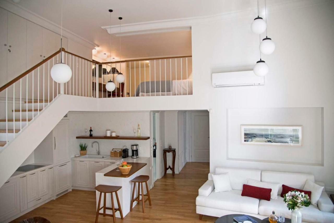 Four Streets Athens - Luxury Suites Apartments In Афины Экстерьер фото