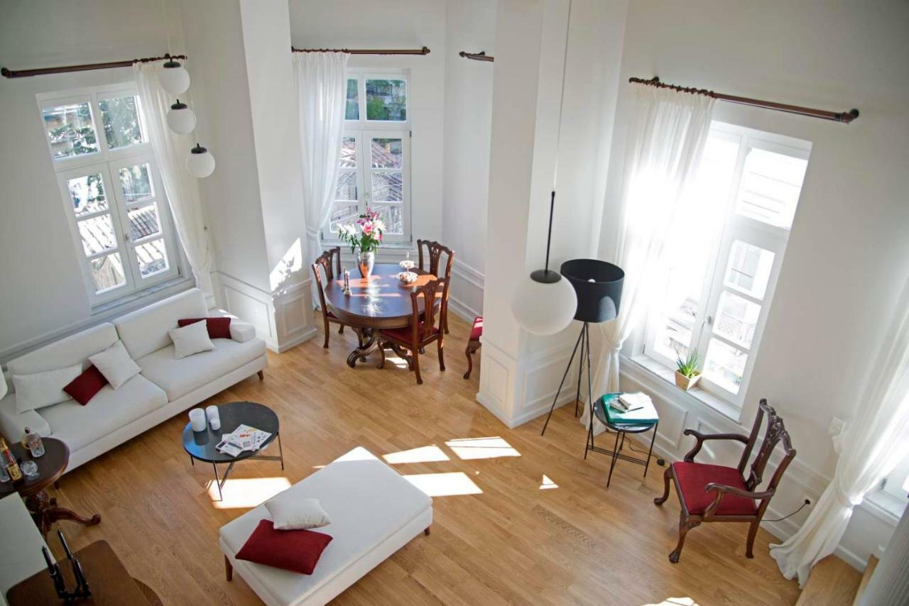 Four Streets Athens - Luxury Suites Apartments In Афины Экстерьер фото