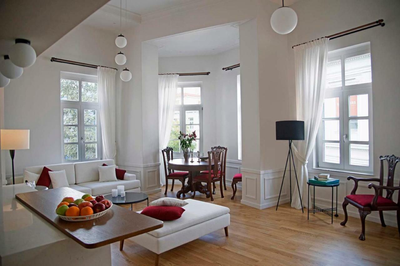 Four Streets Athens - Luxury Suites Apartments In Афины Экстерьер фото