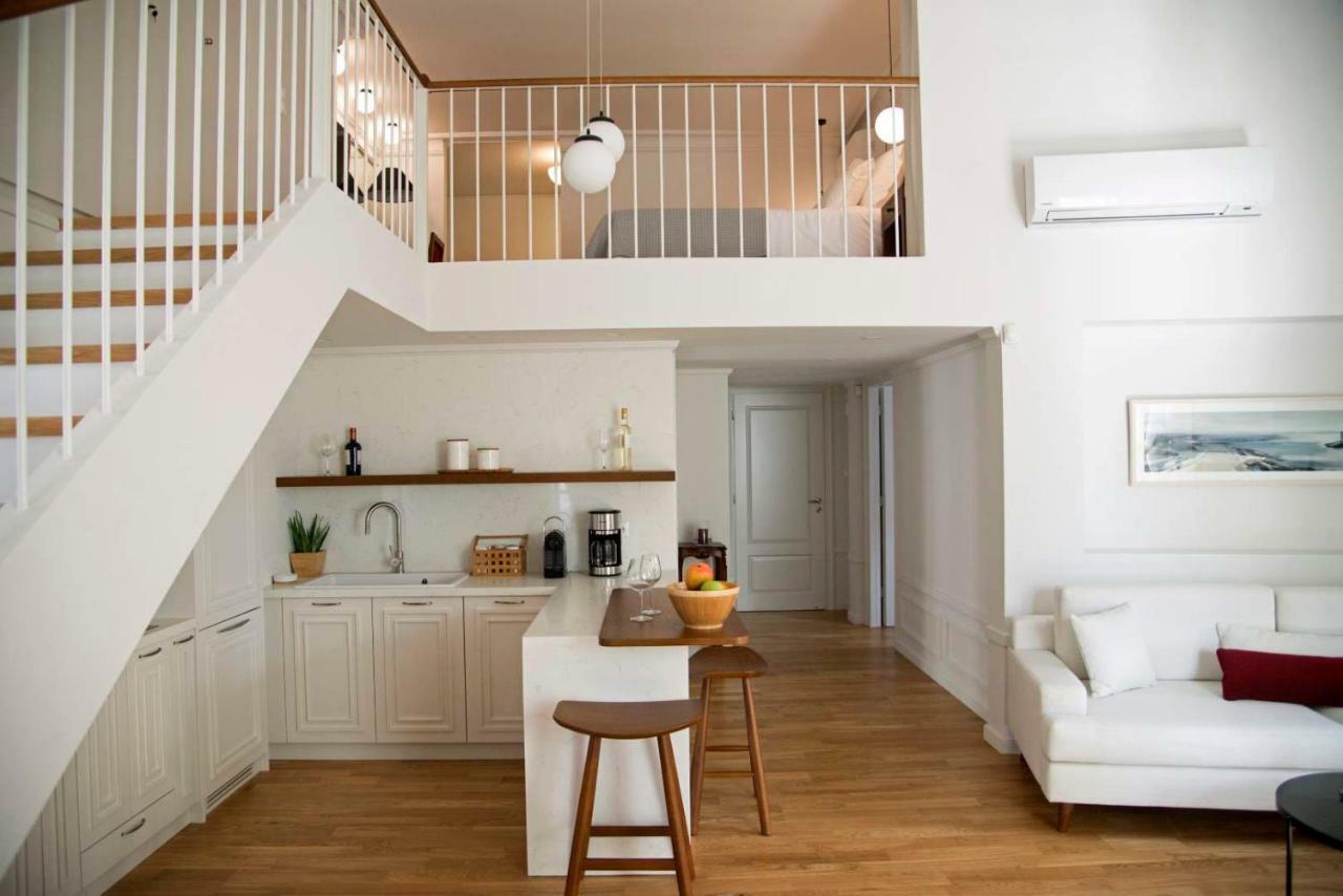 Four Streets Athens - Luxury Suites Apartments In Афины Экстерьер фото