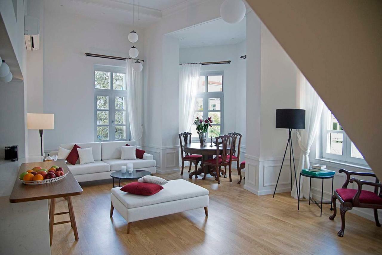 Four Streets Athens - Luxury Suites Apartments In Афины Экстерьер фото